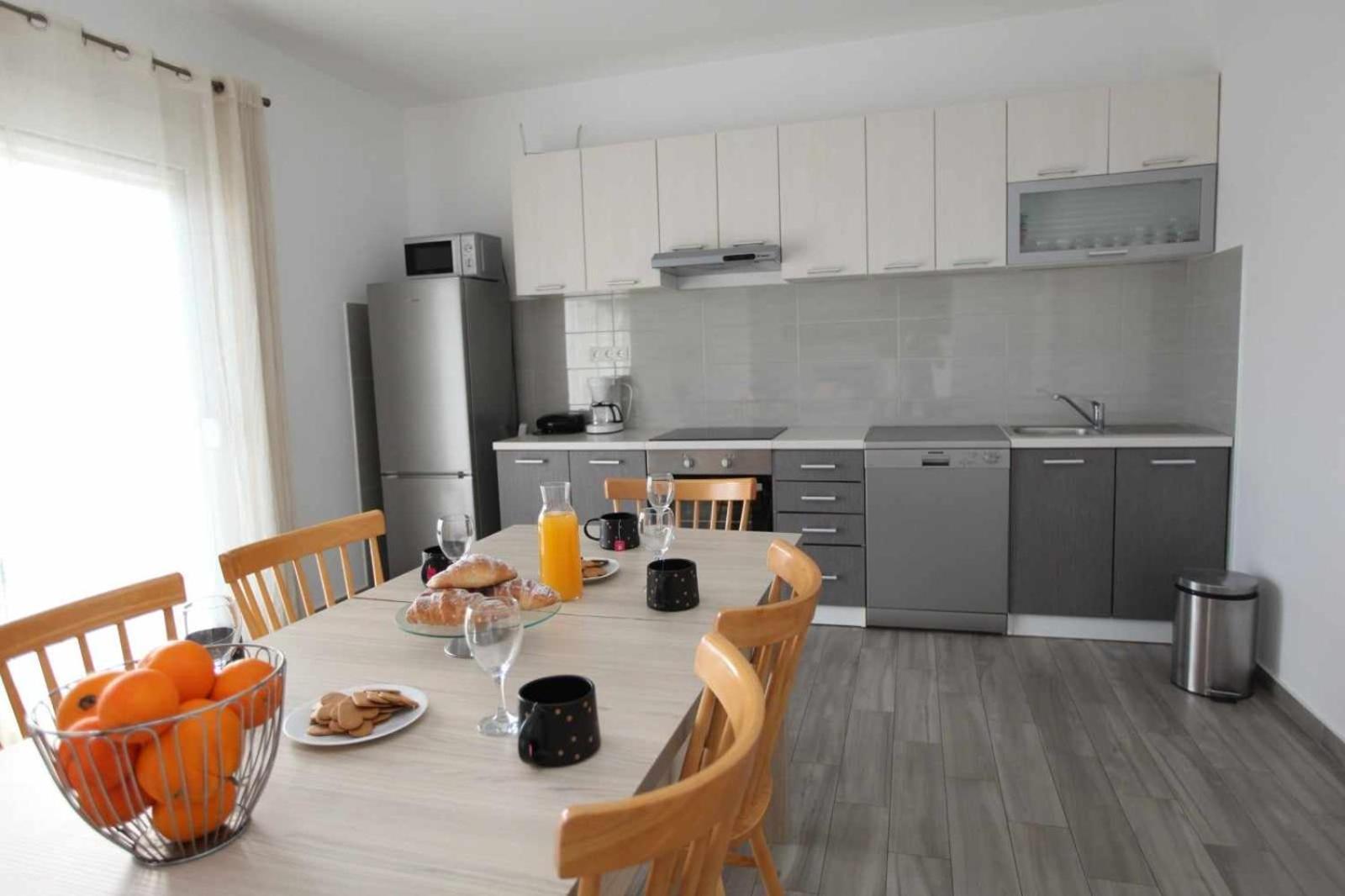 Apartmani Ivana Trogir Zewnętrze zdjęcie