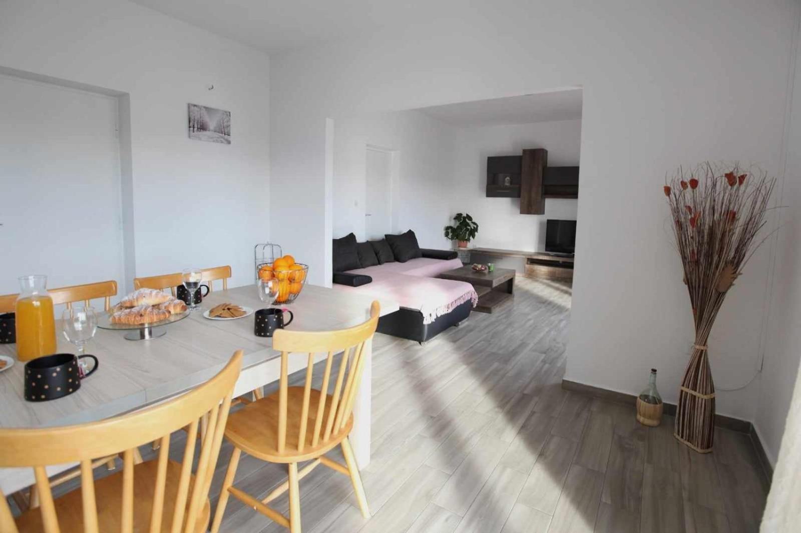 Apartmani Ivana Trogir Zewnętrze zdjęcie
